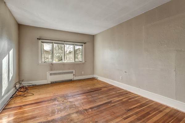 93-95 Windsor Road Medford, MA 02155 - Photo 5 of 25 Gallery Image 5