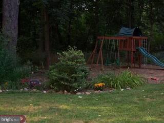 1110 East Sandy Ridge Road Doylestown, PA 18901 - Photo 6 of 6 Gallery Image 6
