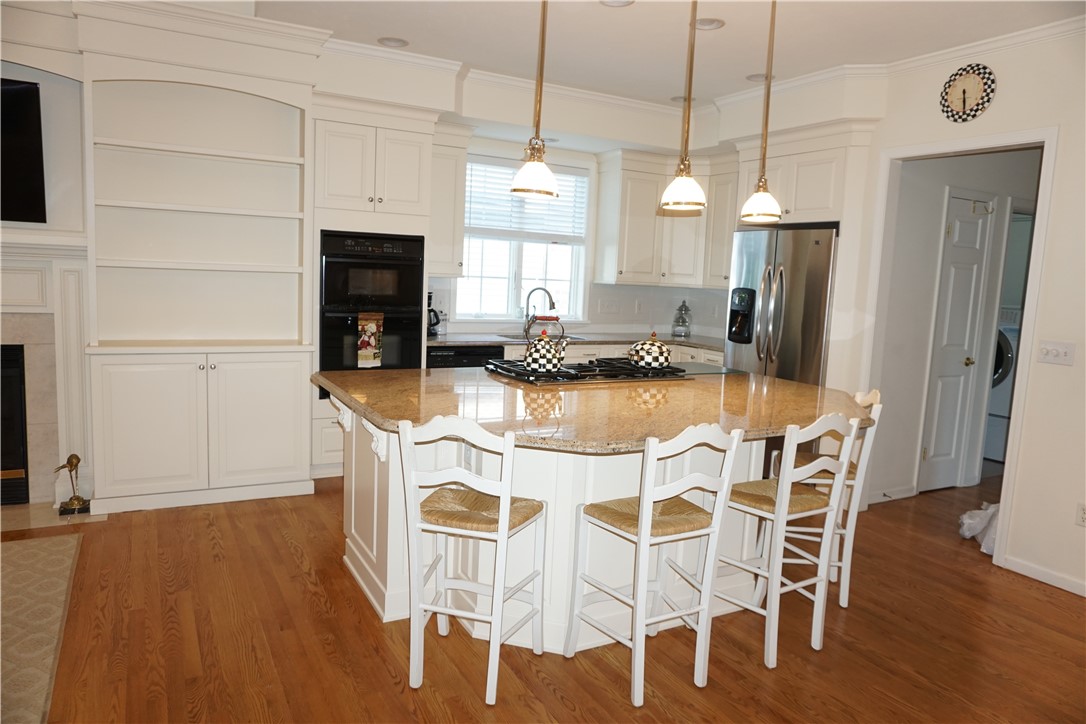 30 Brantley Way Perinton, NY 14526 - Photo 11 of 49