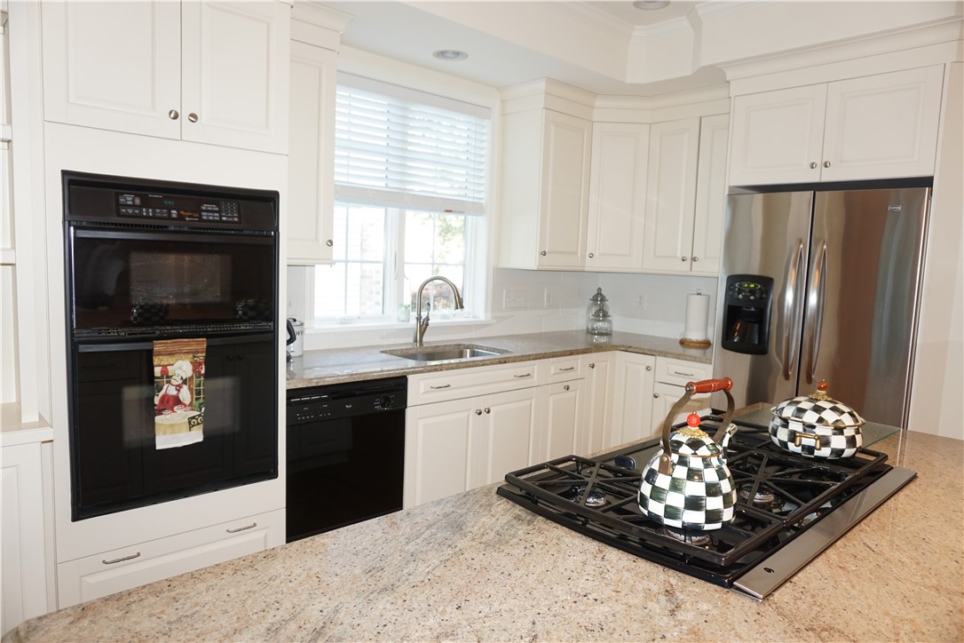 30 Brantley Way Perinton, NY 14526 - Photo 13 of 49