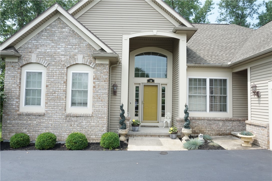 30 Brantley Way Perinton, NY 14526 - Photo 2 of 49