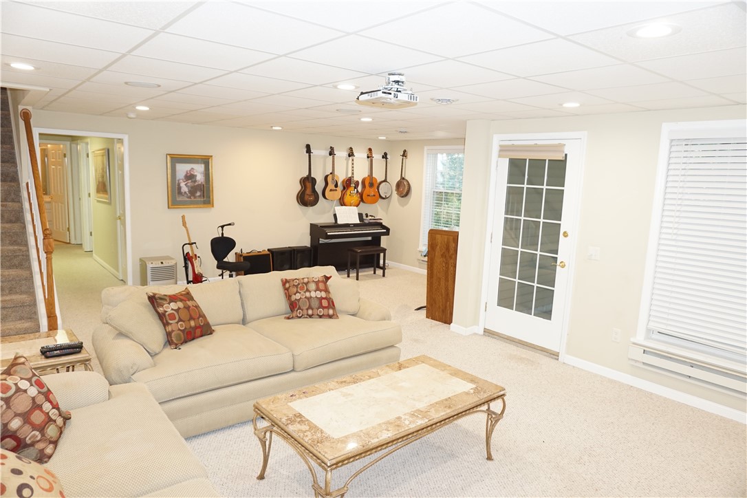 30 Brantley Way Perinton, NY 14526 - Photo 43 of 49