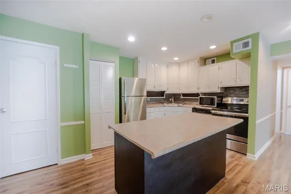 $90,000 | 1042 Lafayette Court, Unit D, Collinsville, IL 62234