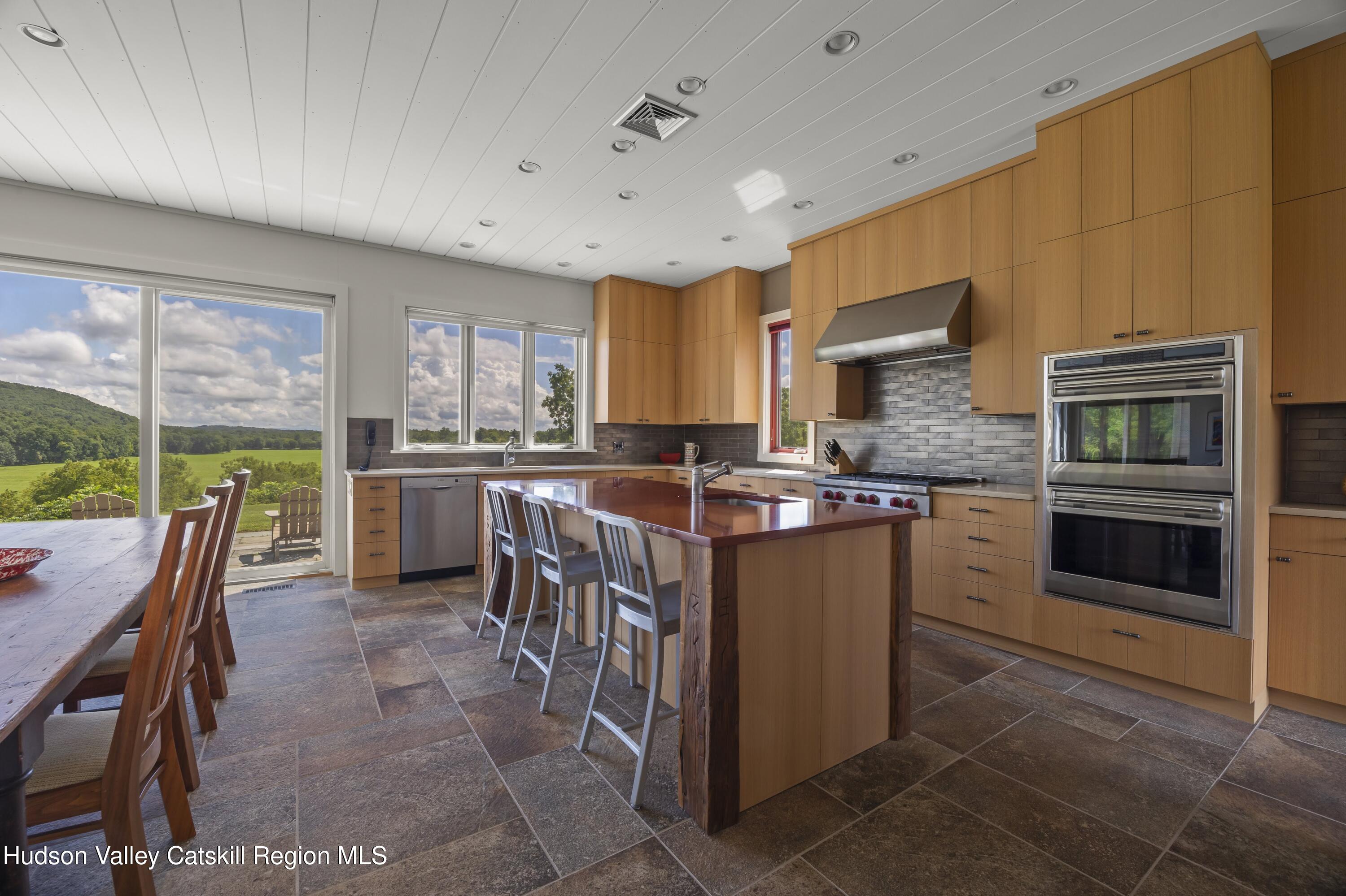 149 Indian Ridge Extension Leeds, NY 12451 - Photo 6 of 40 06
