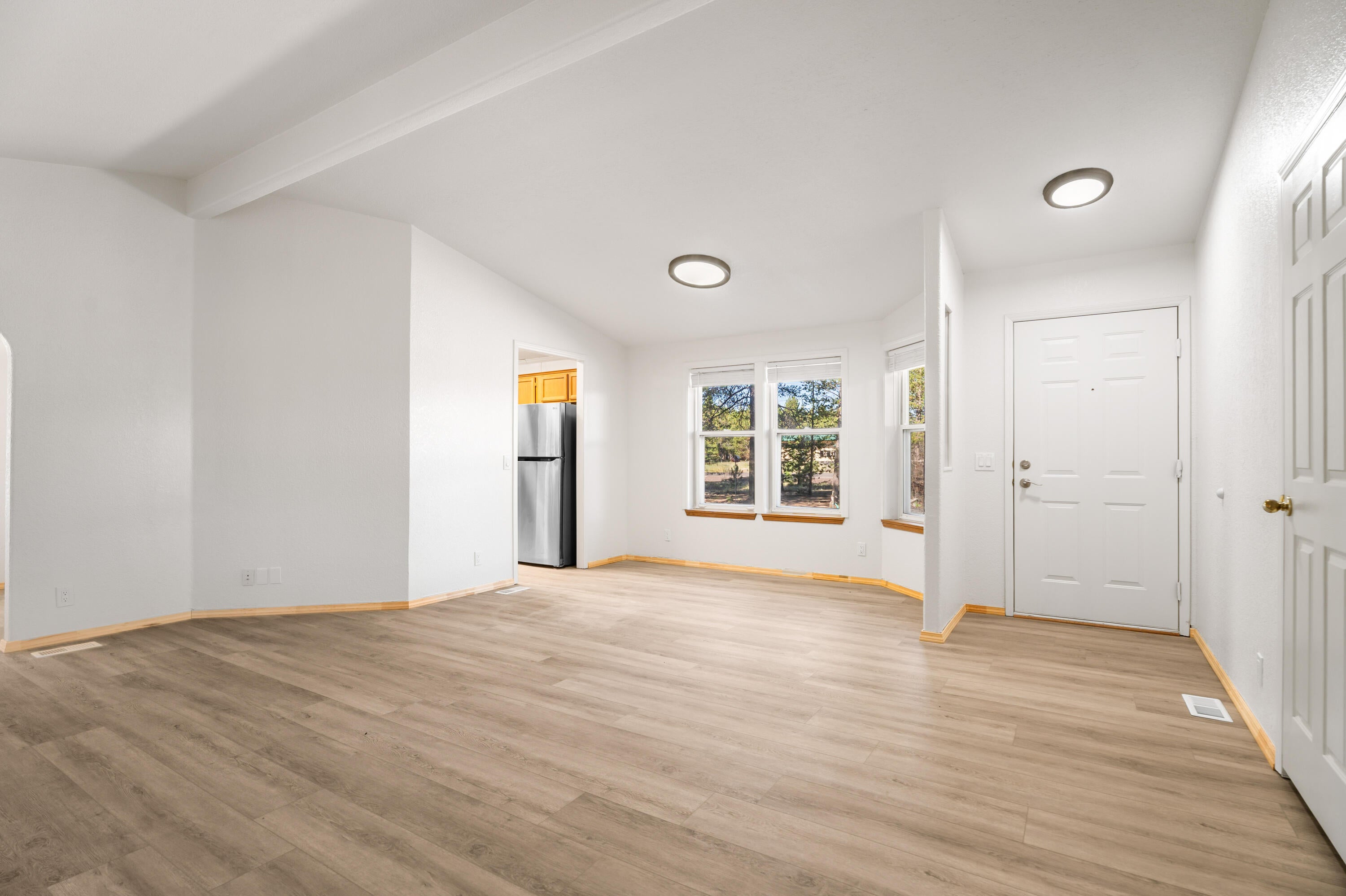 10-Living Room