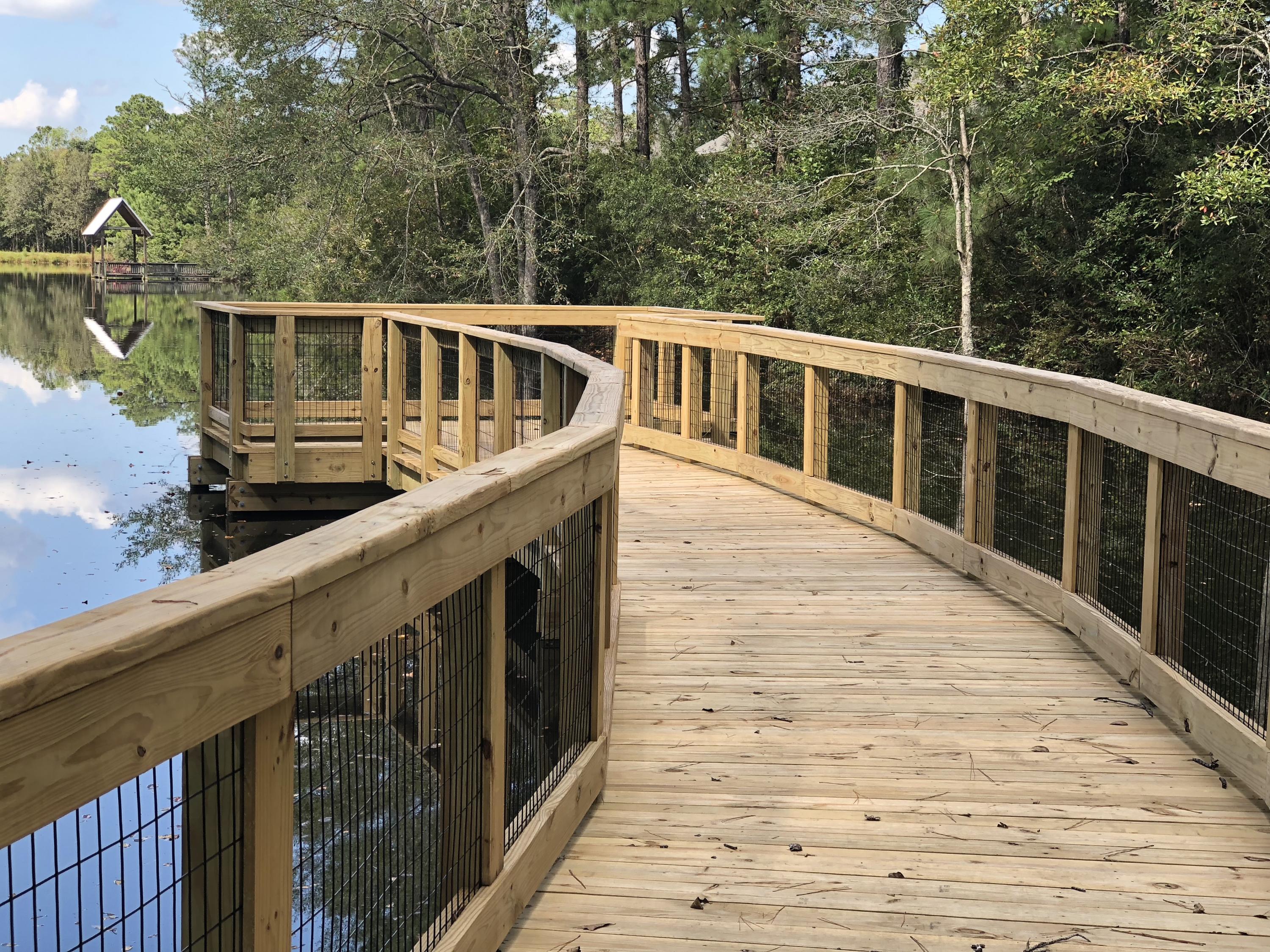 127 Brandywine Road Freeport, FL 32439 - Photo 4 of 6 community dock