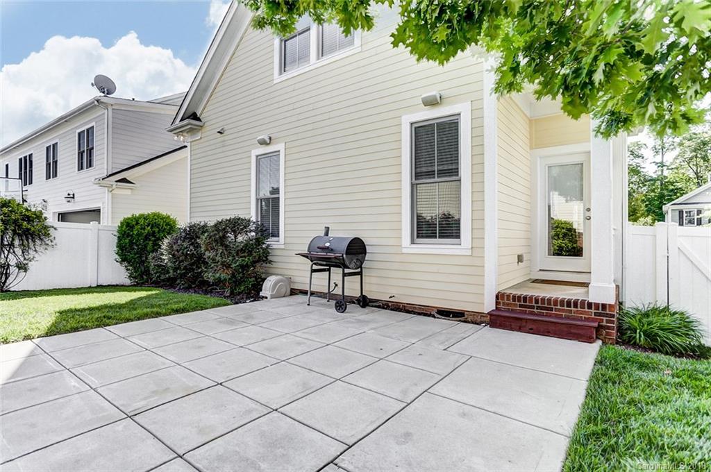 760 Revival Row Fort Mill, SC 29708 - Photo 30 of 36