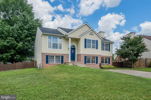 $475,000 | 2 Mainsail Court, Baltimore, MD 21220