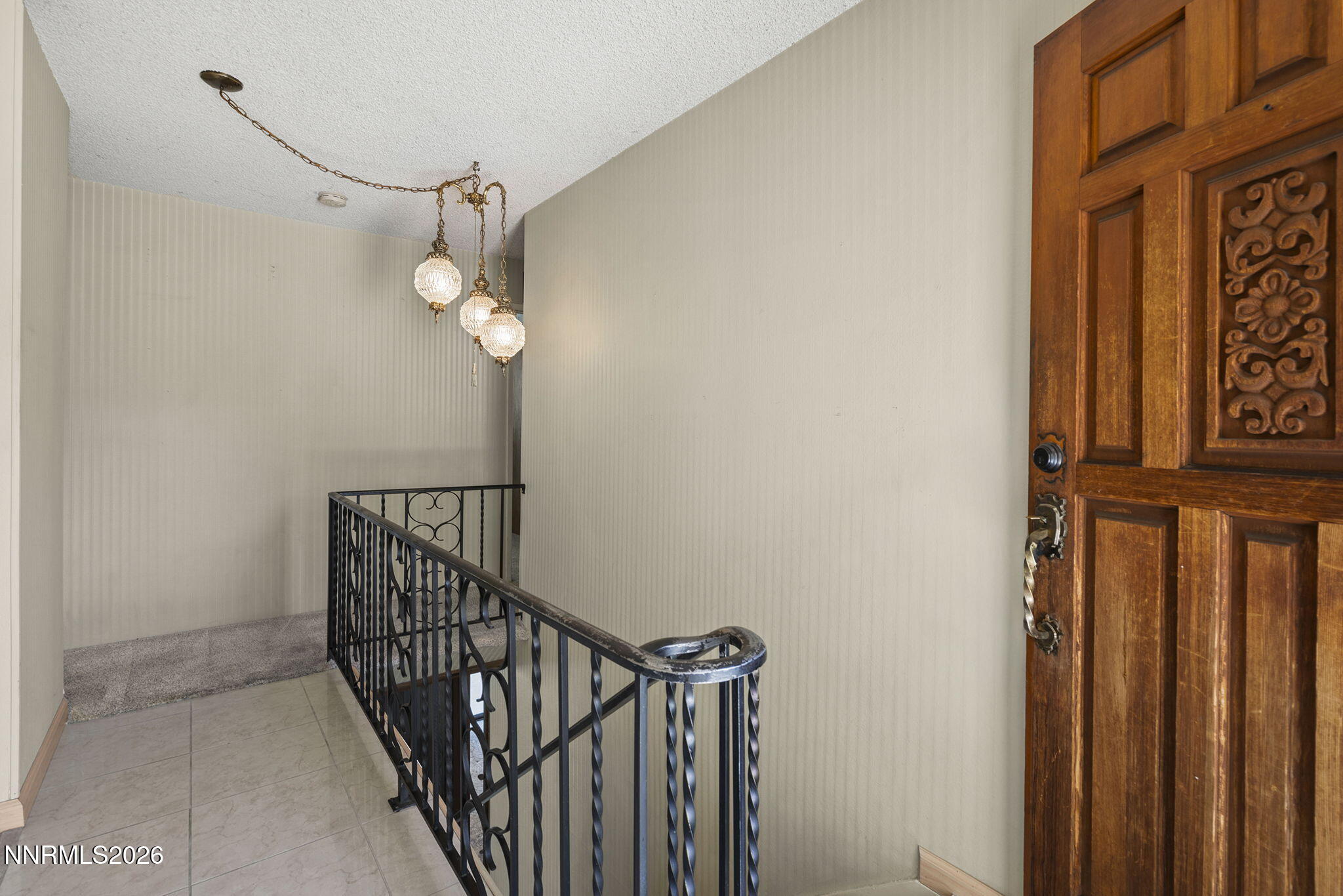 2615 Everett Drive Reno, NV 89503 - Photo 3 of 26 3-web-or-mls-_DSC0385