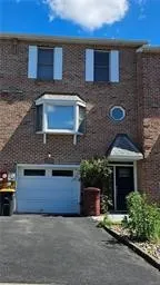 $2,395 | 1893 Redwood Drive, Whitehall, PA 18052