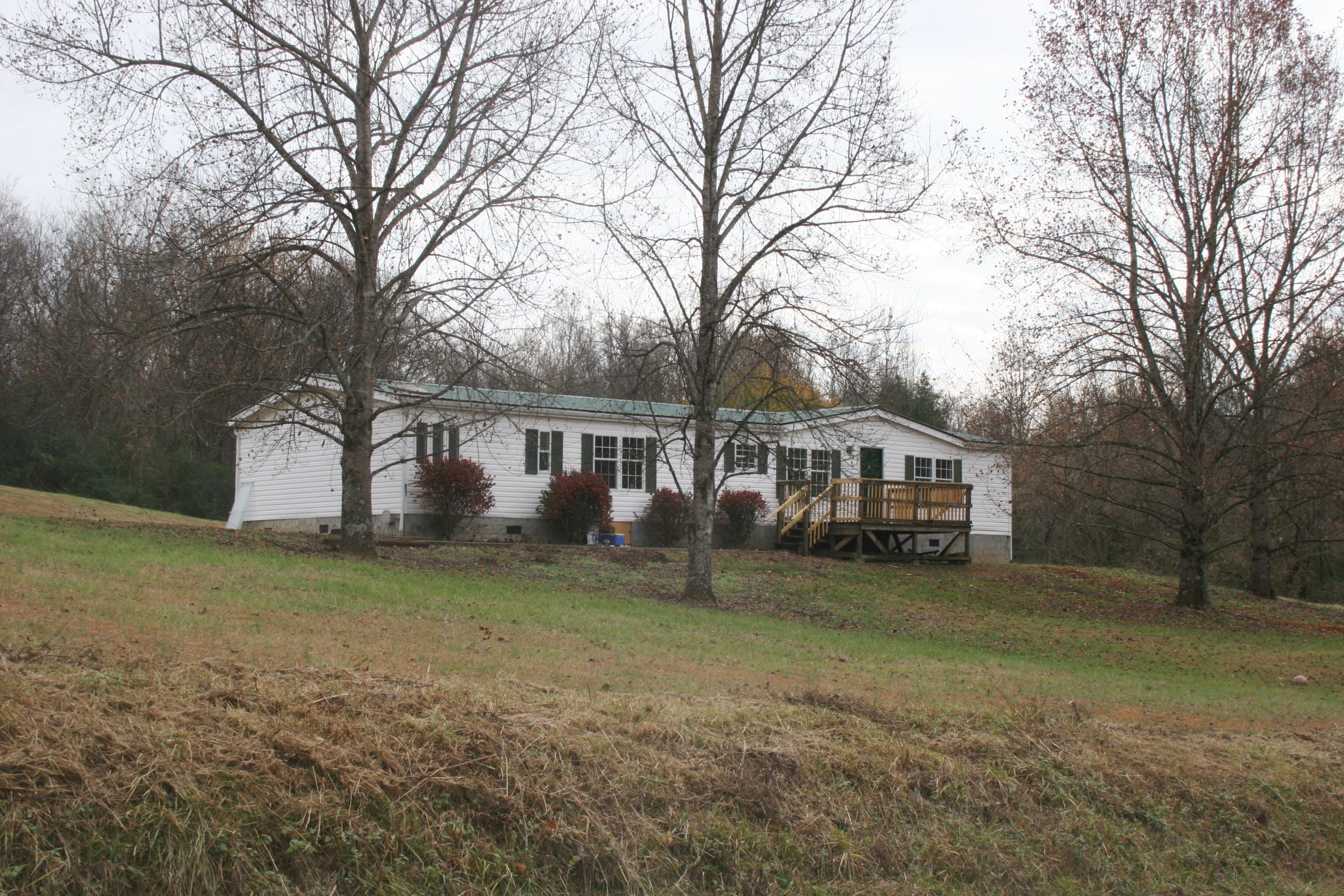 767 Short Bark Road Madisonville, TN 37354 - Photo 2 of 15 IMG_6028