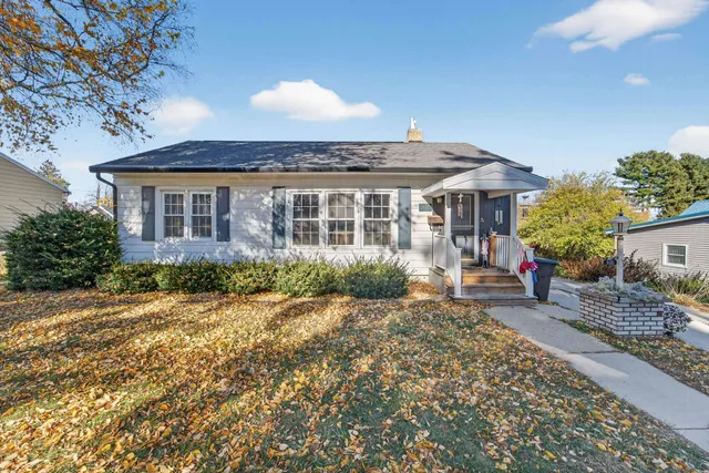 $199,900 | 506 West Division Street, Dodgeville, WI 53533