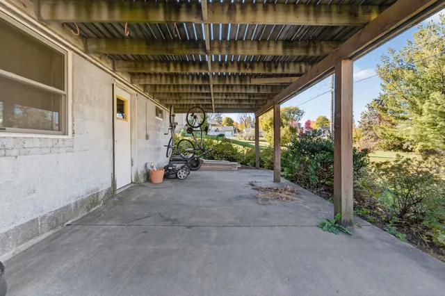 $199,900 | 506 West Division Street, Dodgeville, WI 53533