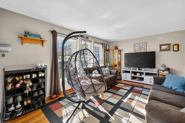 $199,900 | 506 West Division Street, Dodgeville, WI 53533