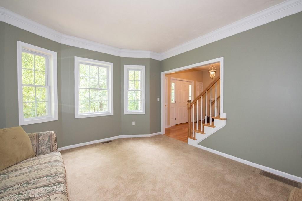 15 Jamie Road Dunstable, MA 01827 - Photo 17 of 32 Gallery Image 17