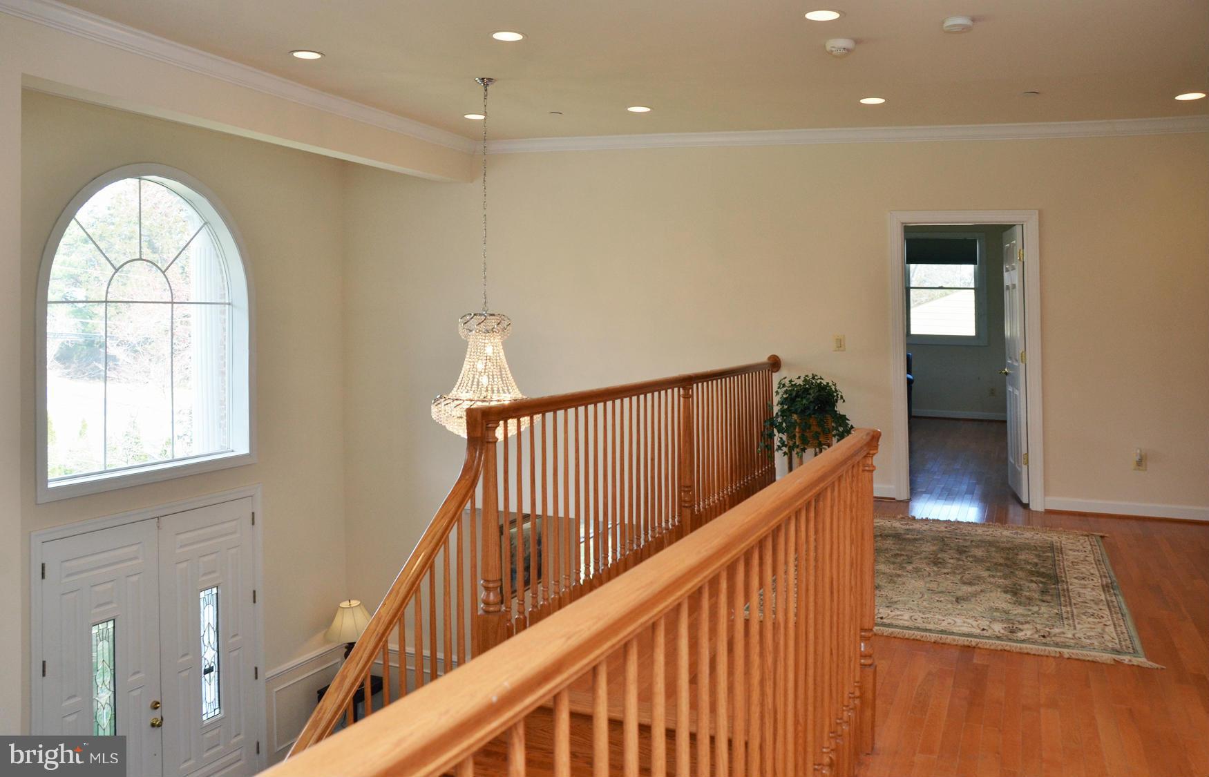9208 Bells Mill Road Potomac, MD 20854 - Photo 17 of 30 Interior (General)