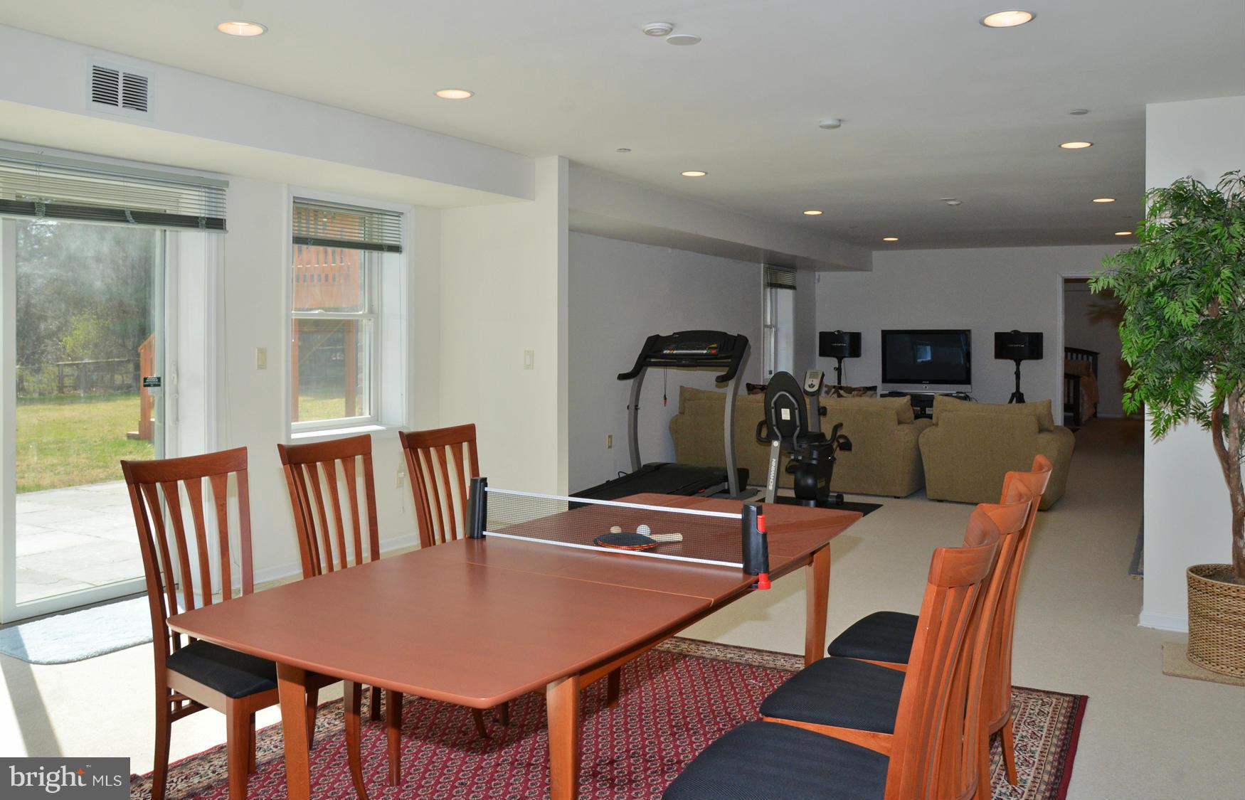 9208 Bells Mill Road Potomac, MD 20854 - Photo 23 of 30 Basement
