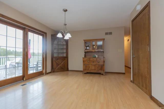 $445,000 | 6248 Highway 165, Owensville, IN 47665