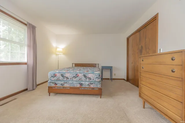 $445,000 | 6248 Highway 165, Owensville, IN 47665