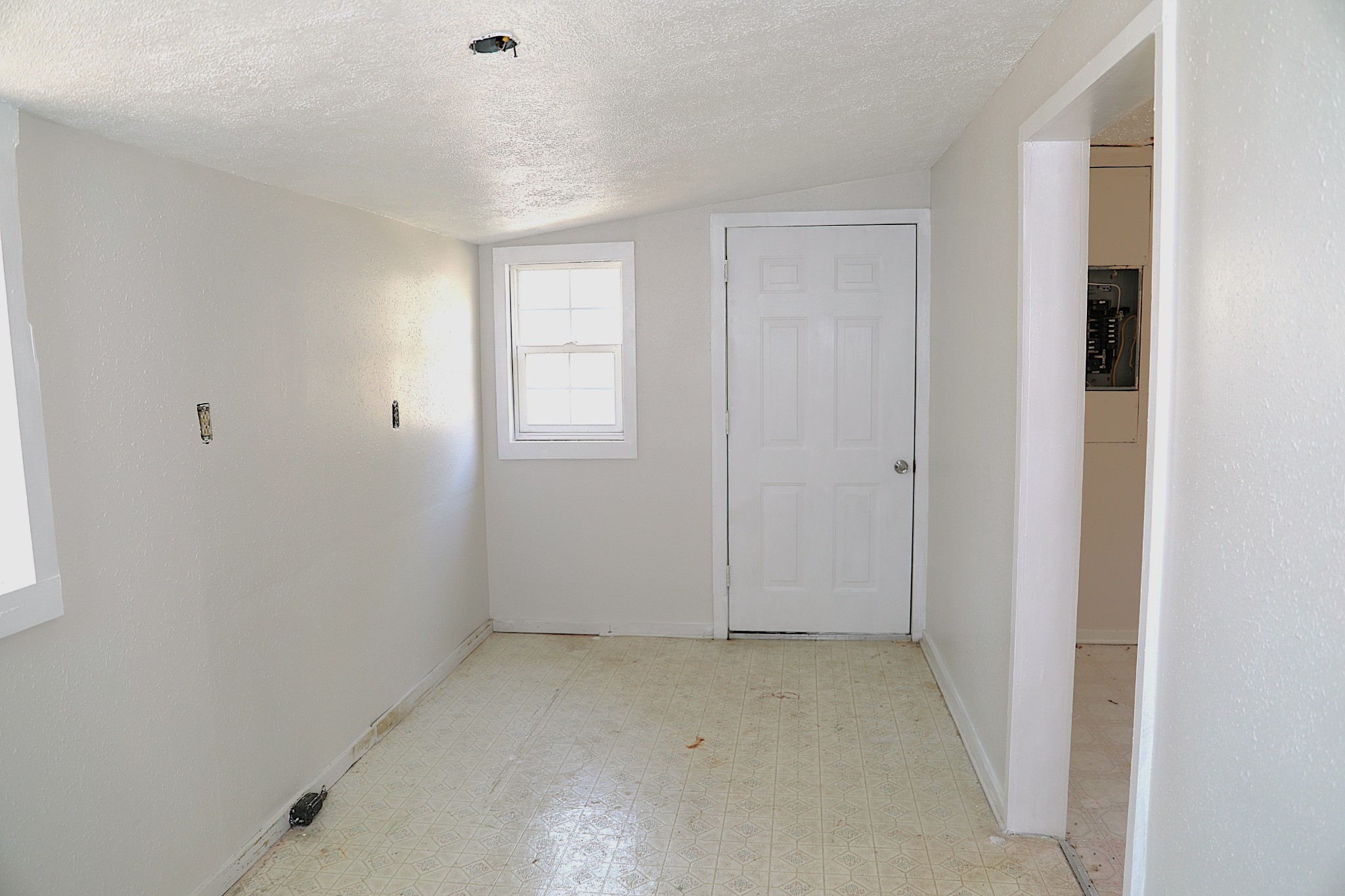 417 Lewis Road McMinnville, TN 37110 - Photo 18 of 55