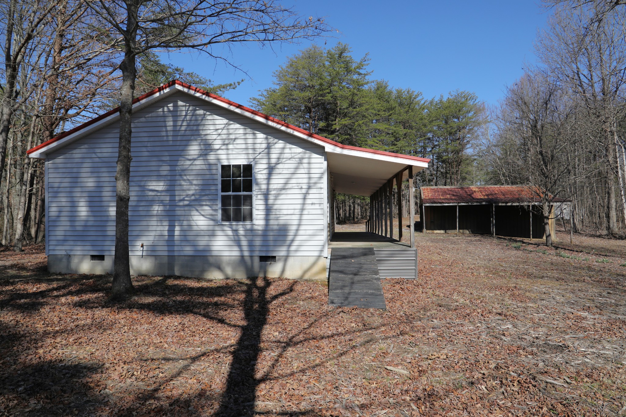 417 Lewis Road McMinnville, TN 37110 - Photo 4 of 55