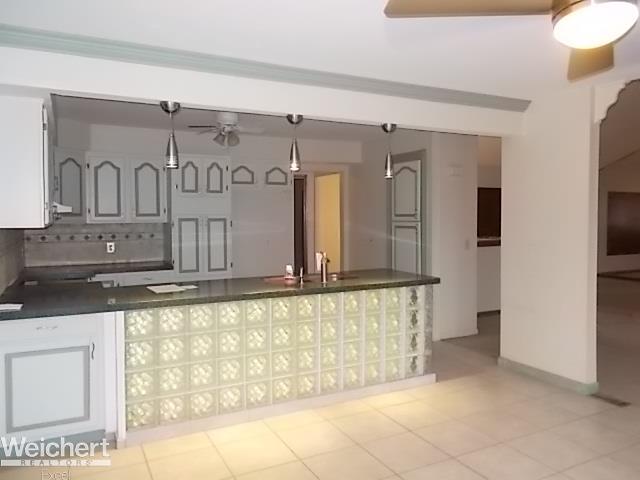 47380 Card Road Macomb, MI 48044 - Photo 8 of 25 31367912-7.JPG