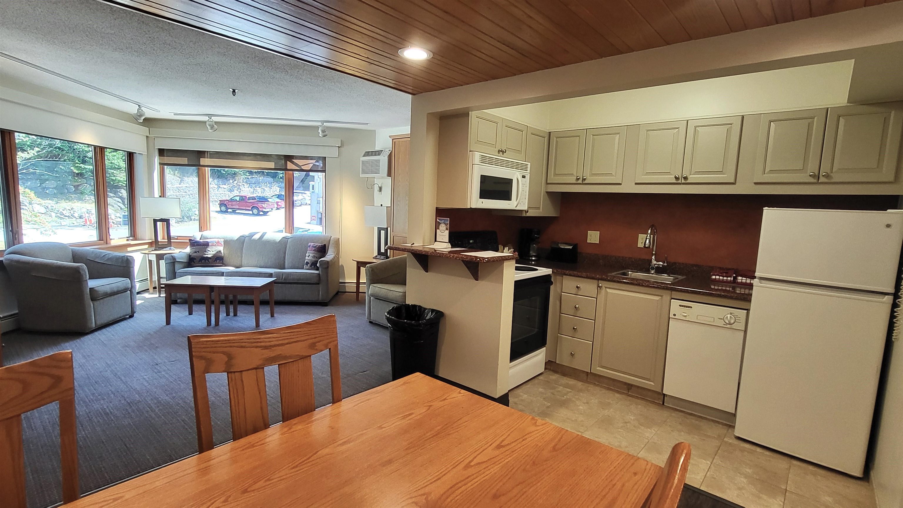 90 Loon Mountain Road, Unit 1201D Lincoln, NH 03251 - Photo 13 of 36