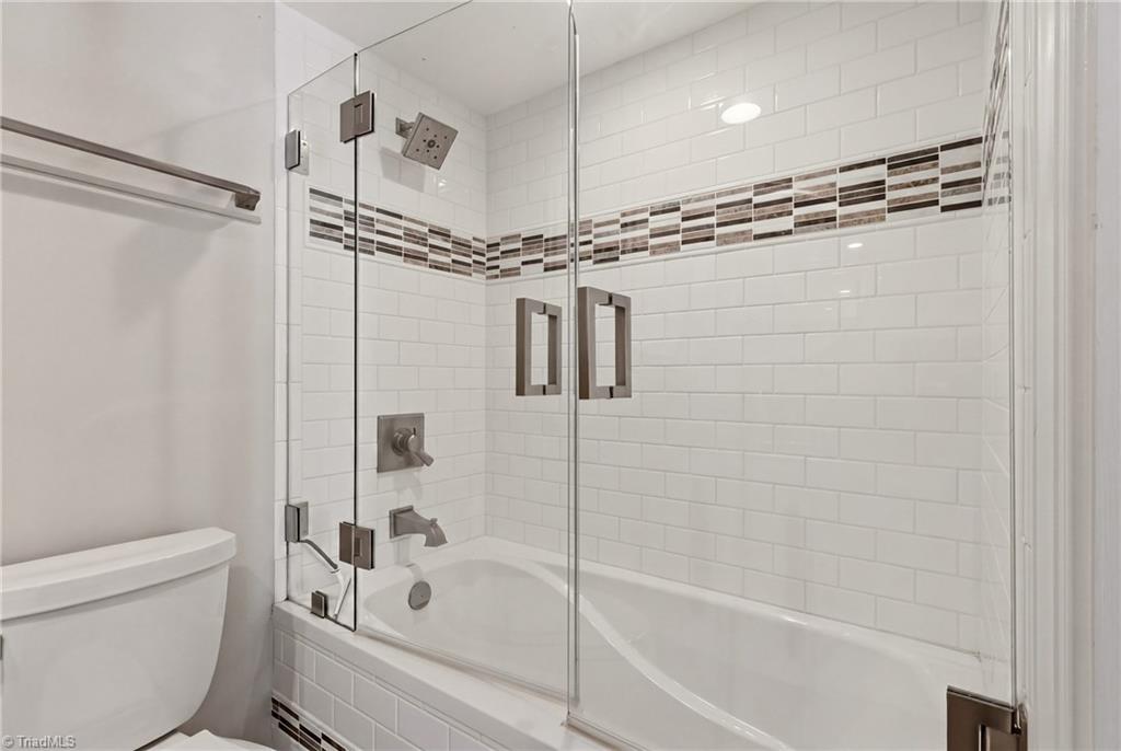 531 North Hamilton Street, Unit L High Point, NC 27262 - Photo 13 of 30