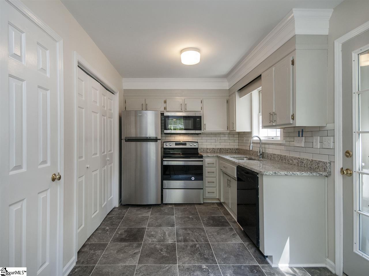 111 Fowler Street Fountain Inn, SC 29644 - Photo 13 of 33