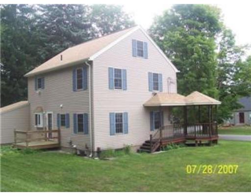 4 Inwood Road Auburn, MA 01501 - Photo 2 of 9 Gallery Image 2