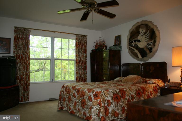 3116 Memory Lane Silver Spring, MD 20904 - Photo 20 of 27 Bedroom (Master)