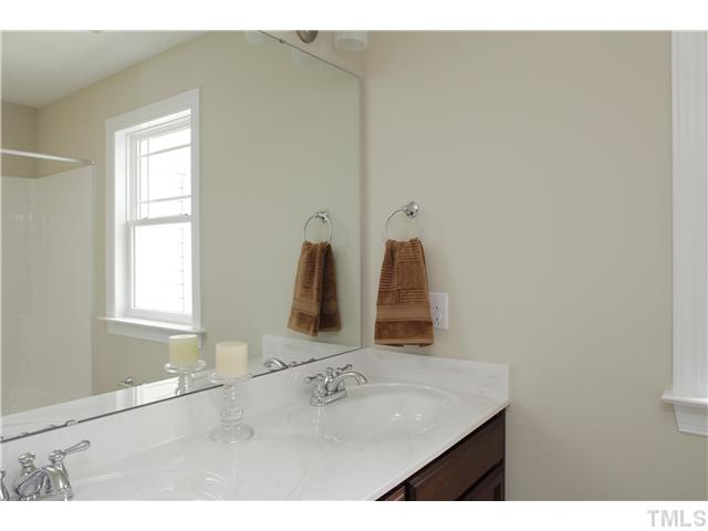 2024 Fieldhouse Avenue Raleigh, NC 27603 - Photo 8 of 12 Gallery Image 8