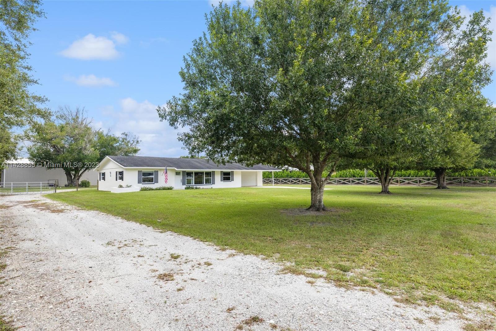 3591 Sneed Road Fort Pierce, FL 34945 - Photo 24 of 49 Gallery Image 24