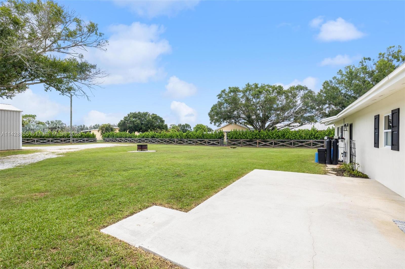 3591 Sneed Road Fort Pierce, FL 34945 - Photo 38 of 49 Gallery Image 38
