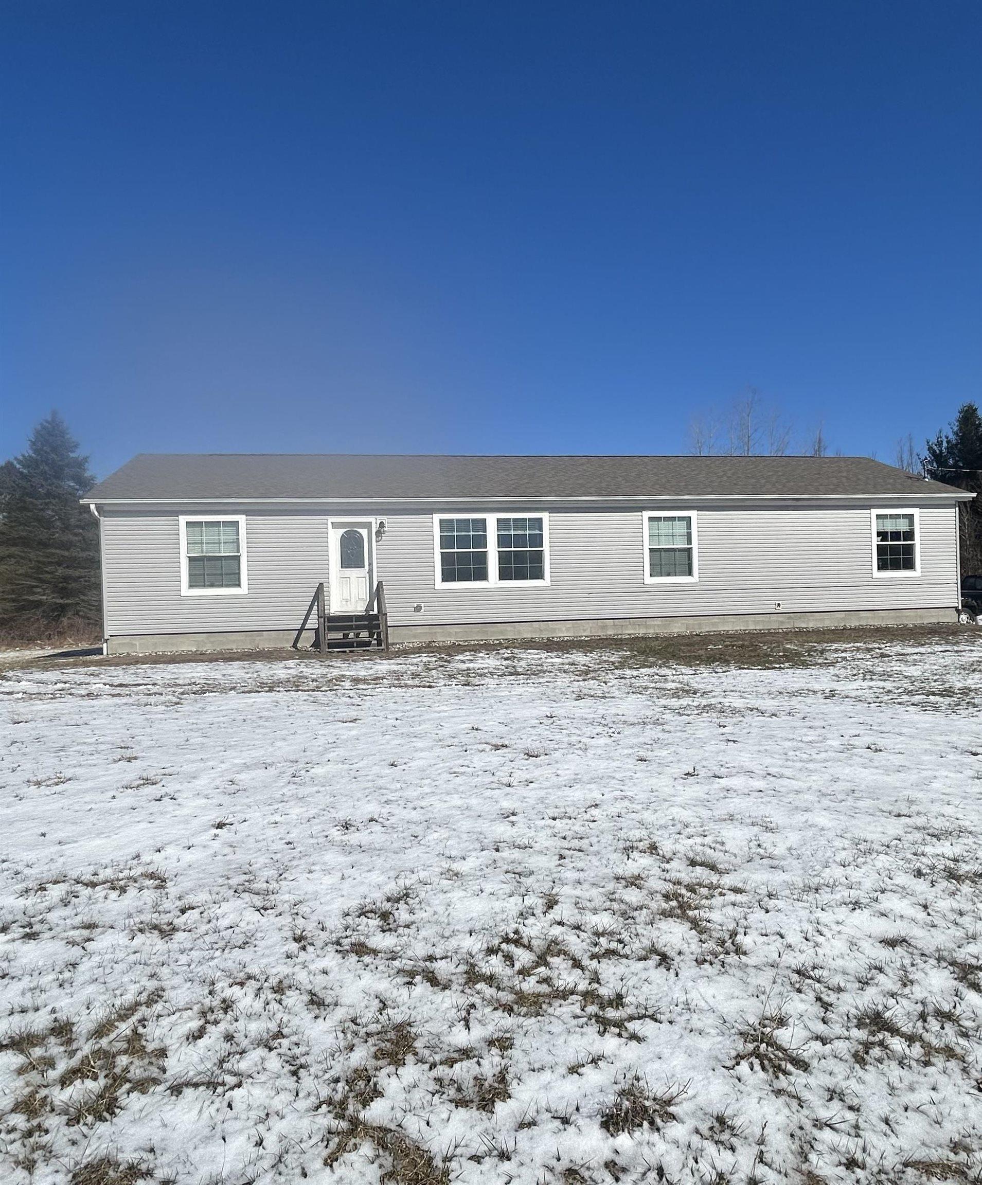 1712 West Mt Forest Road Pinconning, MI 48650 - Photo 2 of 25