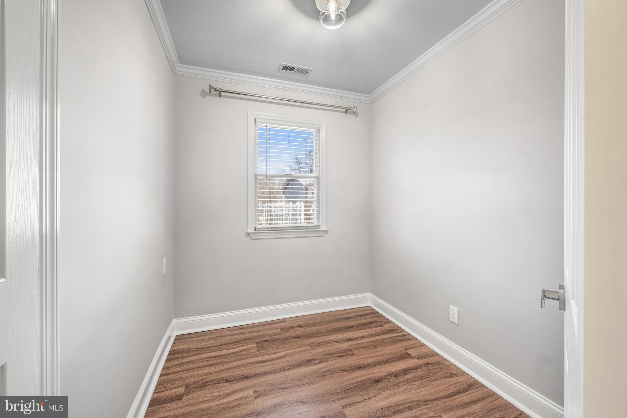 228 Nicholson Road Mount Ephraim, NJ 08059 - Photo 12 of 33
