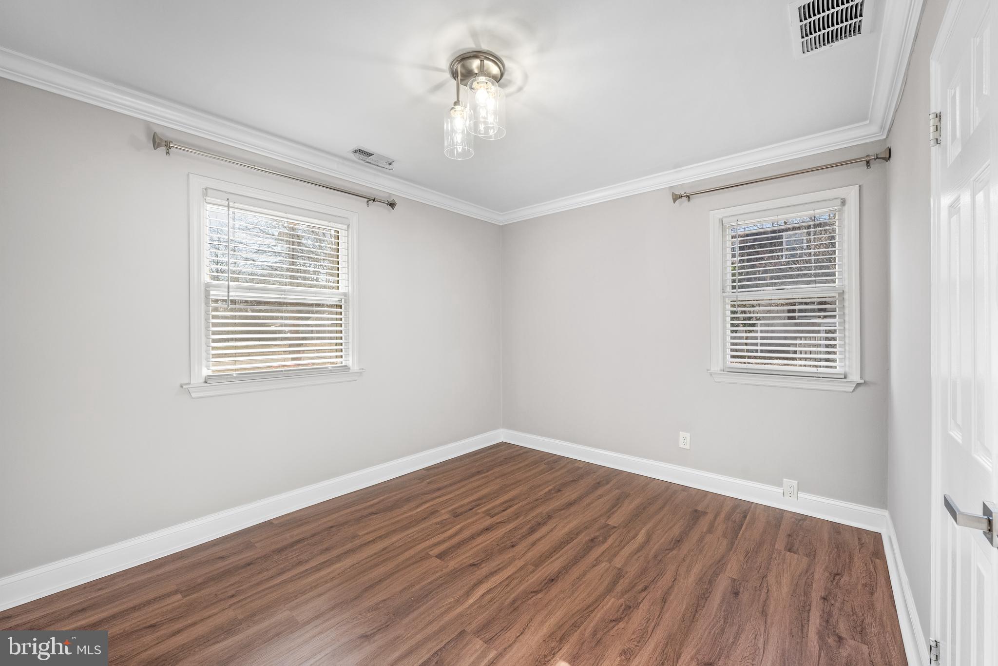 228 Nicholson Road Mount Ephraim, NJ 08059 - Photo 28 of 33