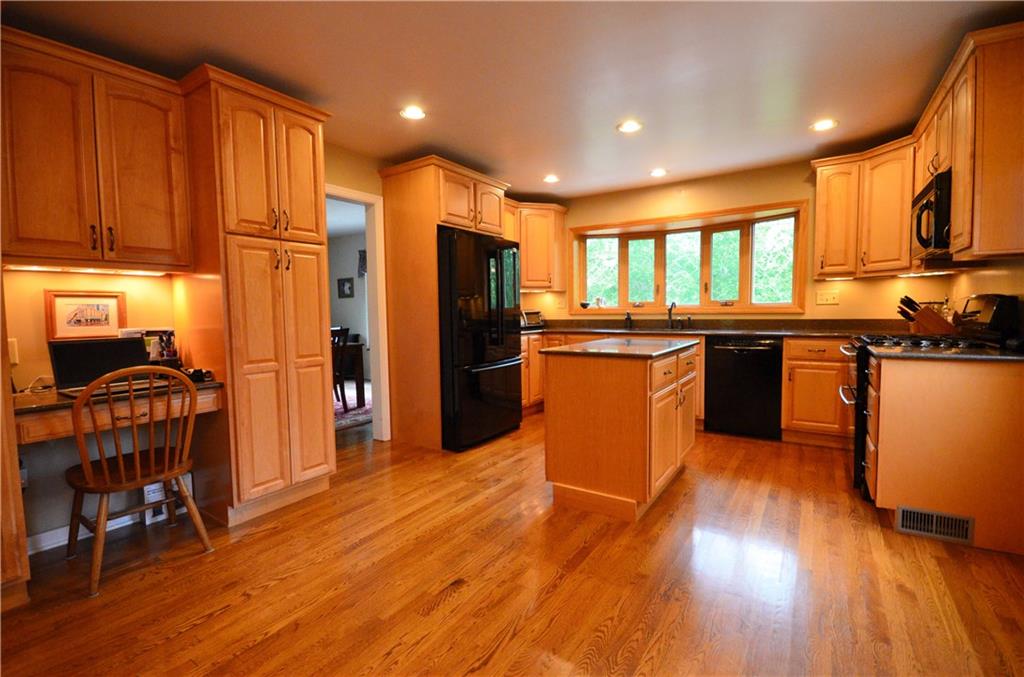 1135 Washington Road Pittsburgh, PA 15228 - Photo 5 of 20 Gallery Image 5