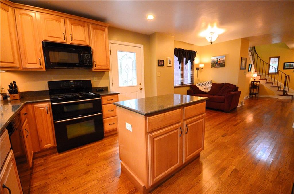 1135 Washington Road Pittsburgh, PA 15228 - Photo 6 of 20 Gallery Image 6
