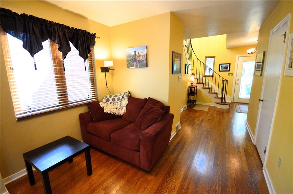 1135 Washington Road Pittsburgh, PA 15228 - Photo 7 of 20 Gallery Image 7
