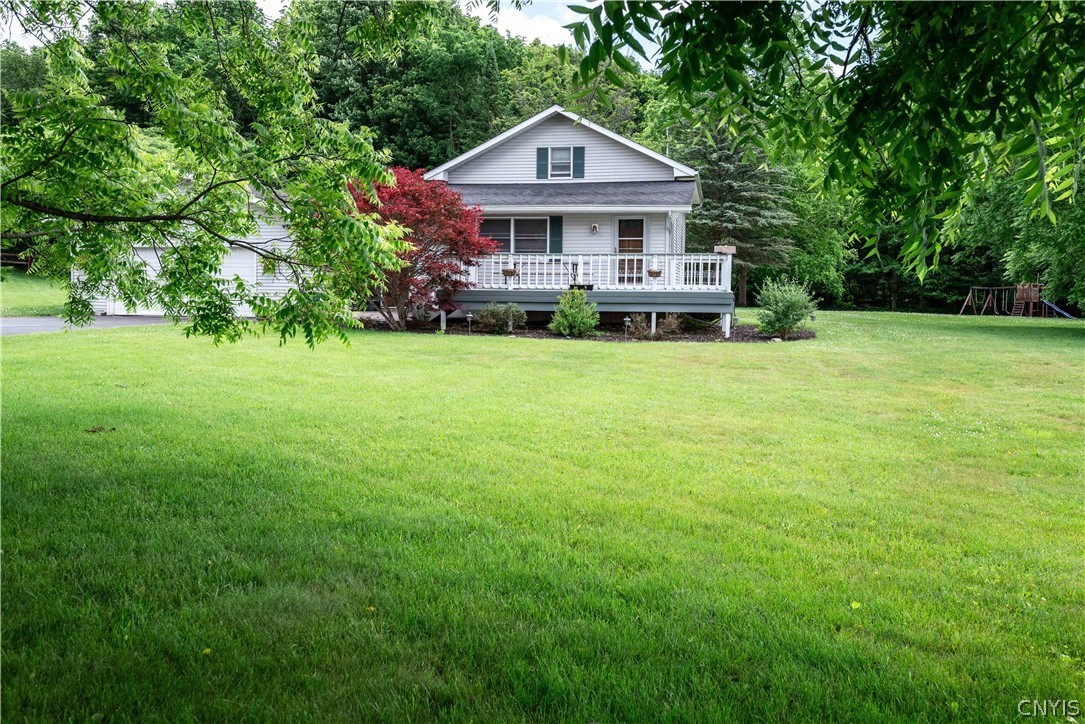 6032 Cavanaugh Road Marcy, NY 13403 - Photo 3 of 42