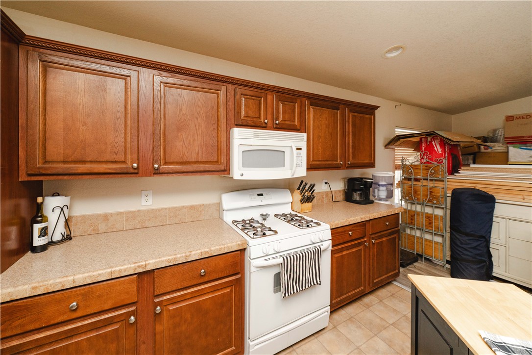 4134 Canelo Road Golden Valley, AZ 86413 - Photo 12 of 56 Gallery Image 12