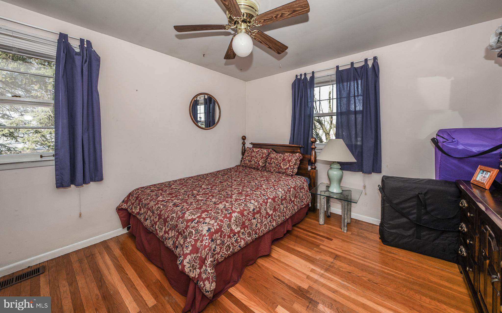 504 Pinewood Road Philadelphia, PA 19116 - Photo 17 of 27 Gallery Image 17