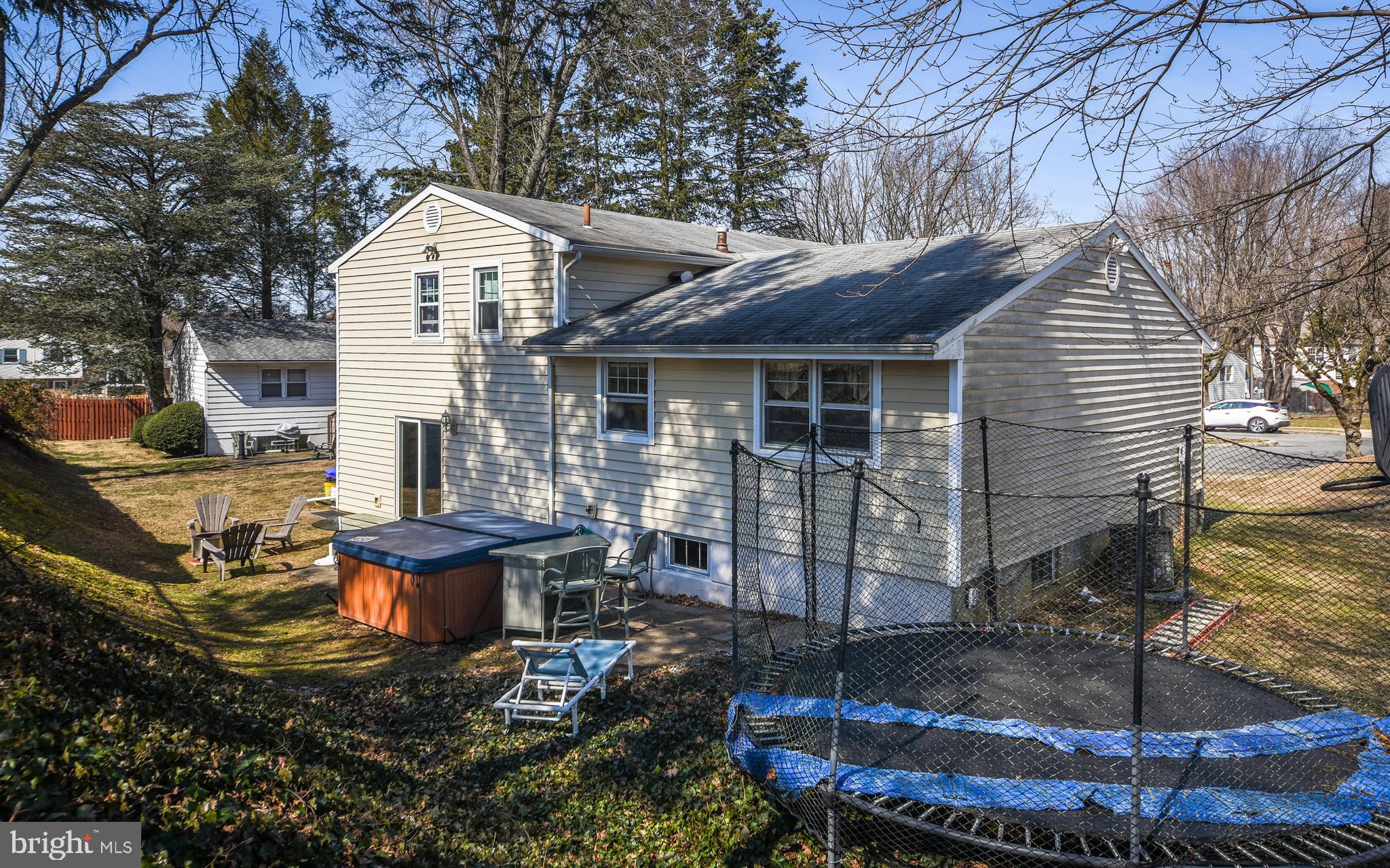 504 Pinewood Road Philadelphia, PA 19116 - Photo 24 of 27 Gallery Image 24