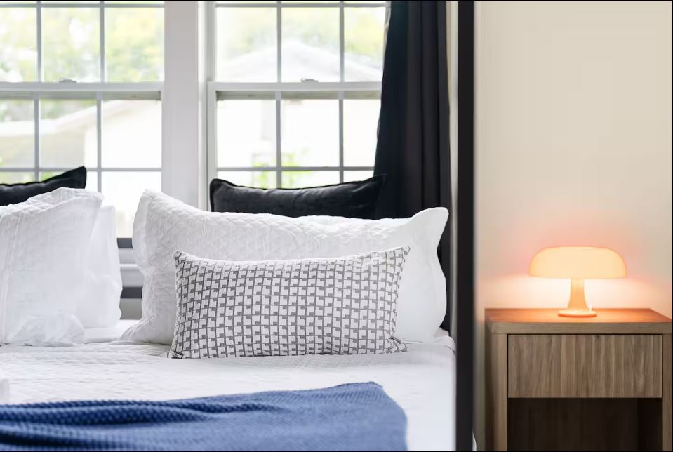 1100 Neans Drive Austin, TX 78758 - Photo 23 of 40 View of bedroom