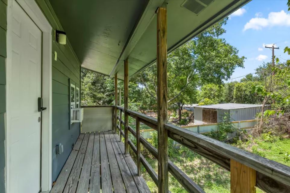 1100 Neans Drive Austin, TX 78758 - Photo 28 of 40 View of wooden deck