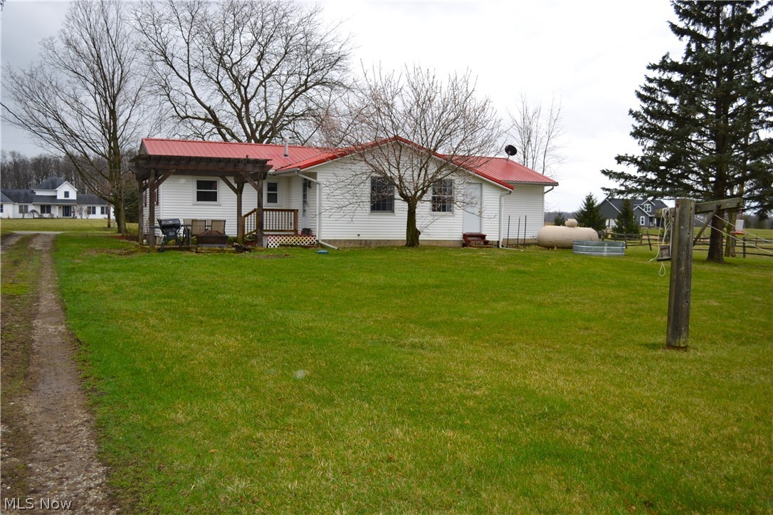 45620 Stewart Road Sullivan, OH 44880 - Photo 4 of 49