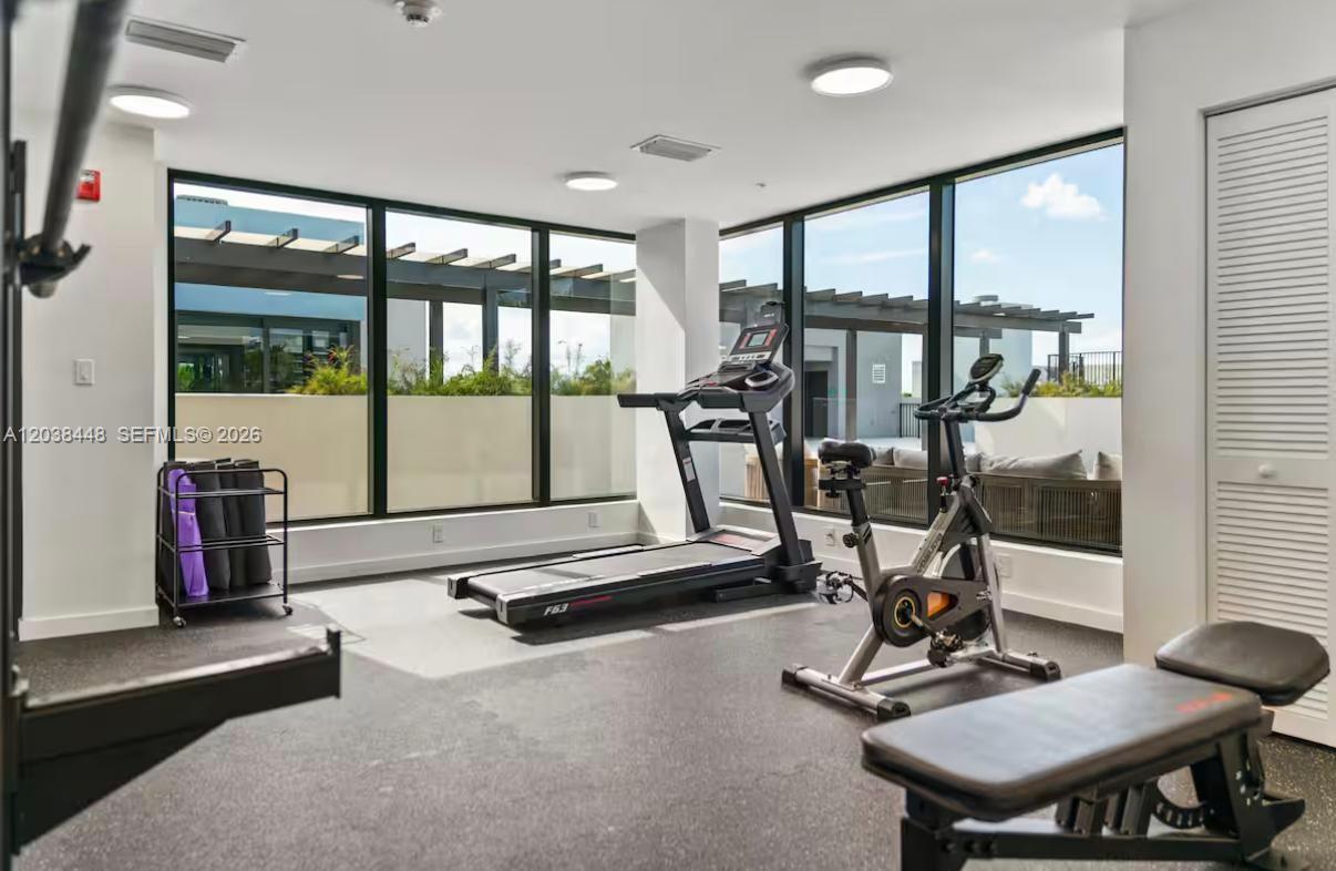 2201 Polk Street, Unit 101 Hollywood, FL 33020 - Photo 13 of 18