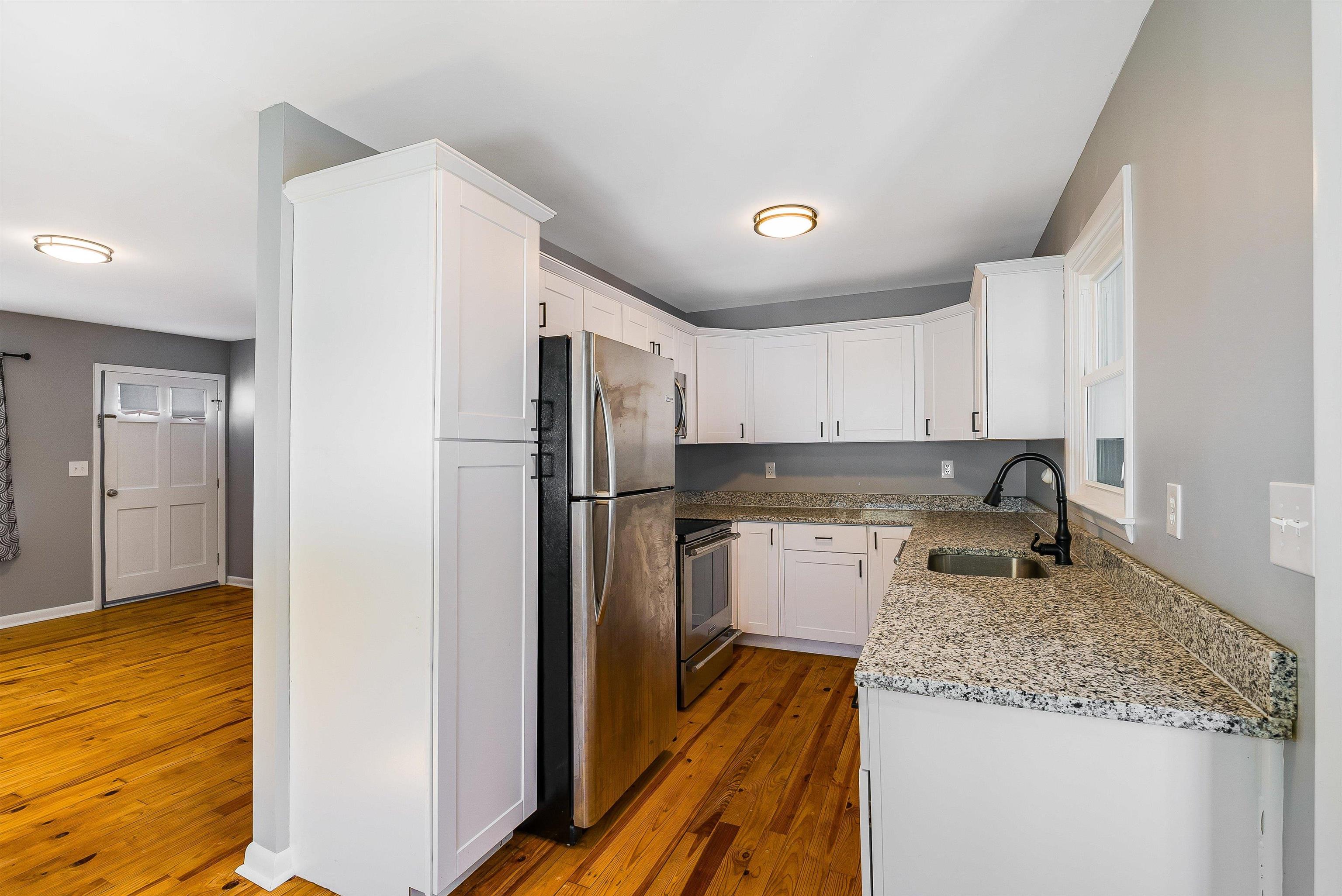 88 Beverley Street Verona, VA 24482 - Photo 12 of 36