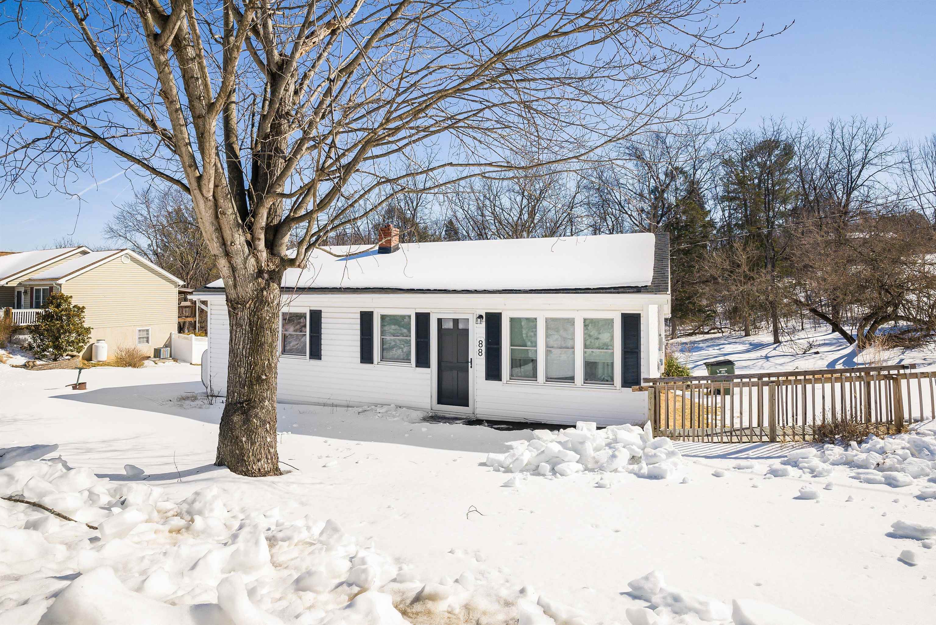 88 Beverley Street Verona, VA 24482 - Photo 2 of 36